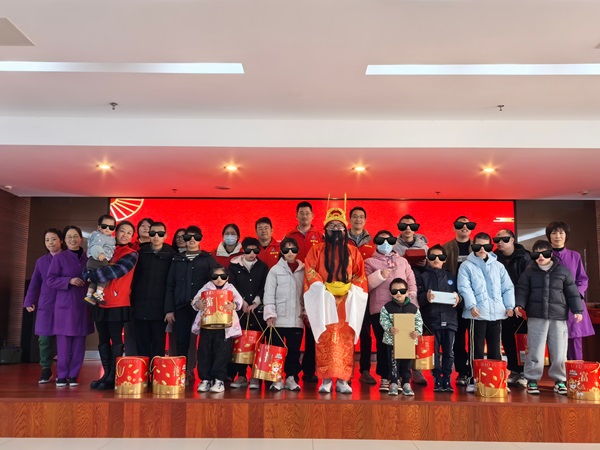 ����ů����Ժ������ů���С� ����������ʱ������ί�ذ�����Ժס��ְԱ��Ը�˶�